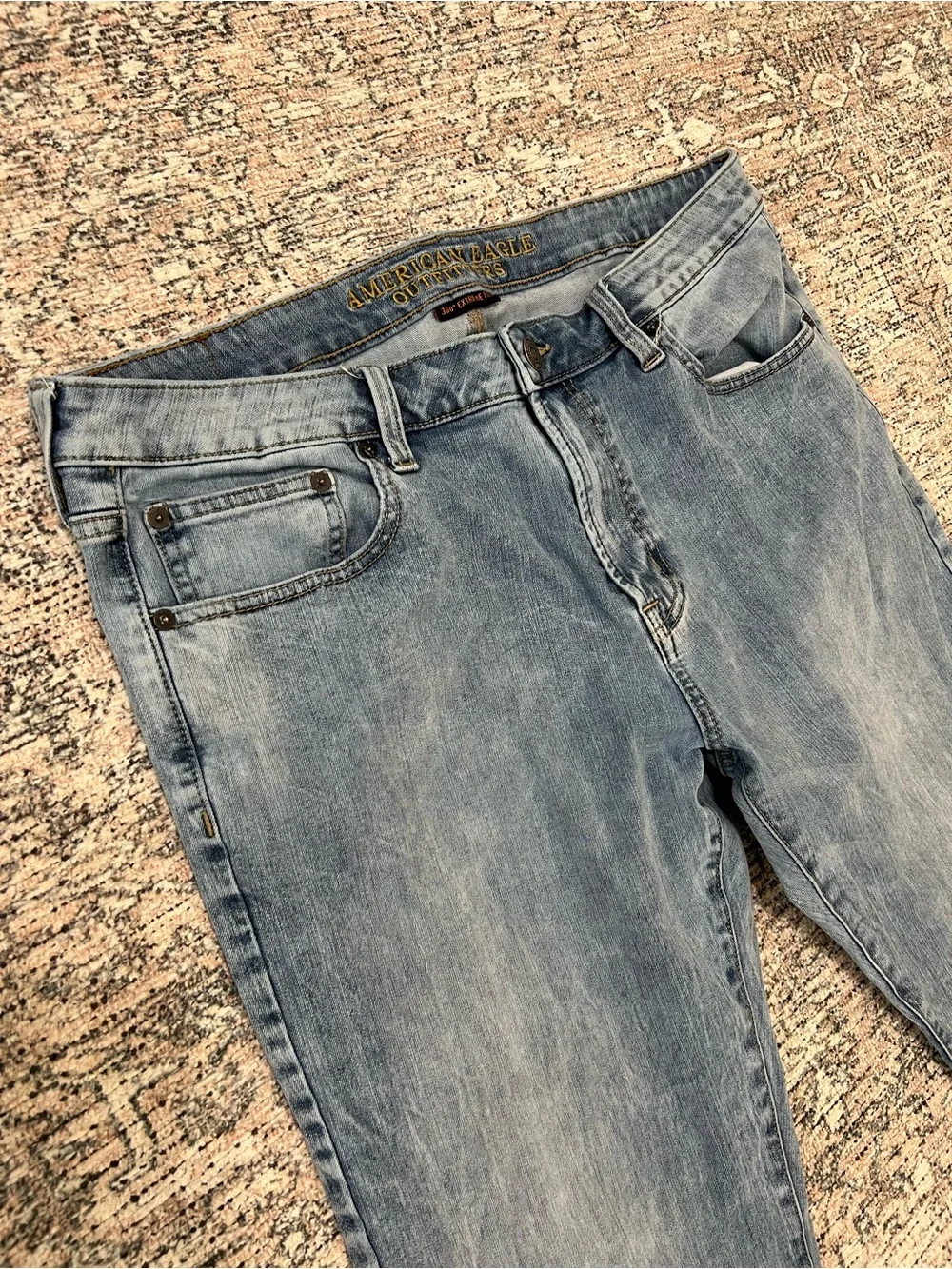 American Eagle Mens 36x32 Original Straight Jeans Light Wash Easyflex Denim